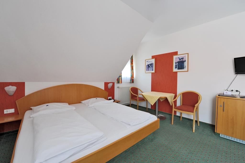 Gasthof Zum Lamm Gomadingen Habitación foto